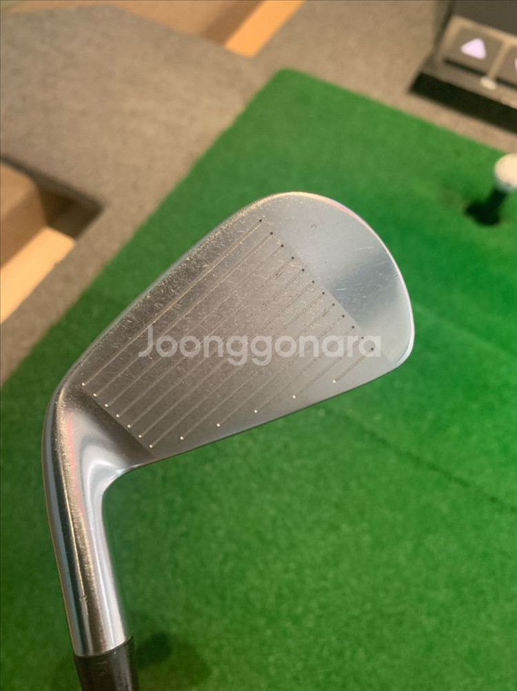 타이틀리스트 t100s 4번 아이언 팝니다--2