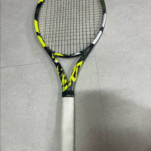 테니스 라켓 퓨어에어로, 퓨어드라이브 판매