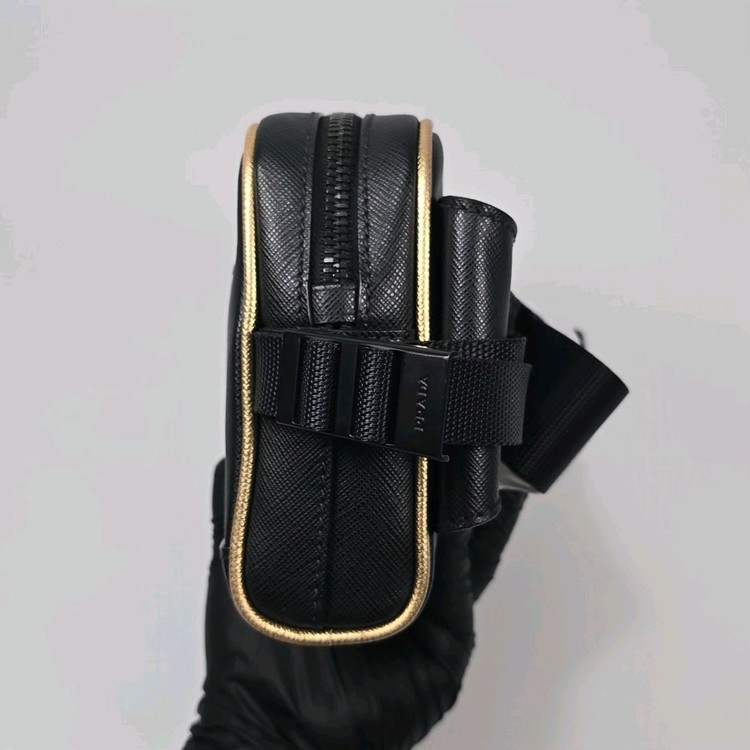 프라다 사피아노 트레블 힙색--3