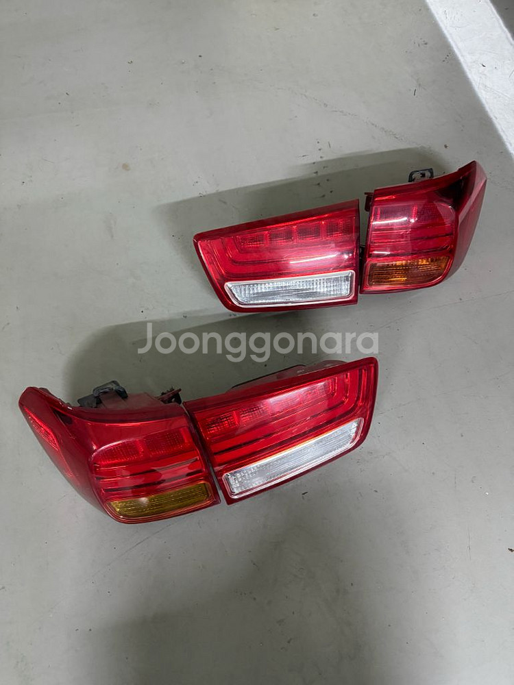 올뉴카니발 LED 테일램프 판매합니다.--0
