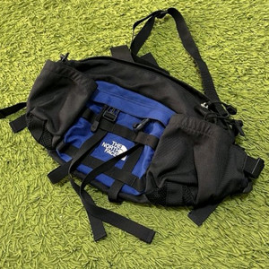 노스페이스 스포츠가방 크로스백