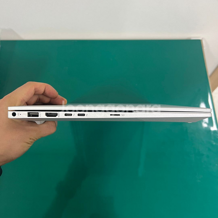HP ENVY Laptop15 i9-11 64/1TB--7