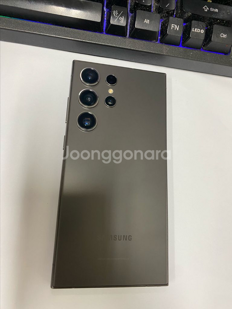 SK 갤럭시S24울트라 블랙 SS급 512G 무잔상--0
