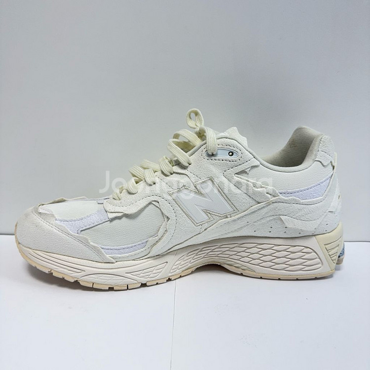 (미사용)뉴발란스 2002R 프로텍션 팩 씨솔트 290--1