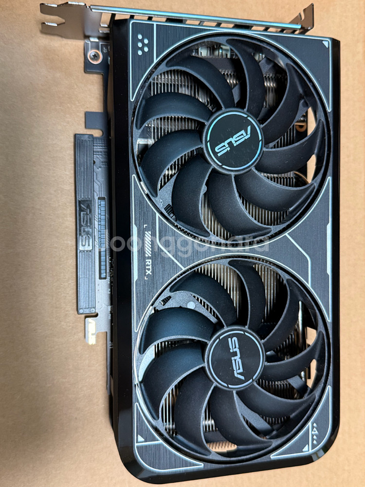 [저렴] ASUS RTX 4060 게이밍 그래픽카드--2