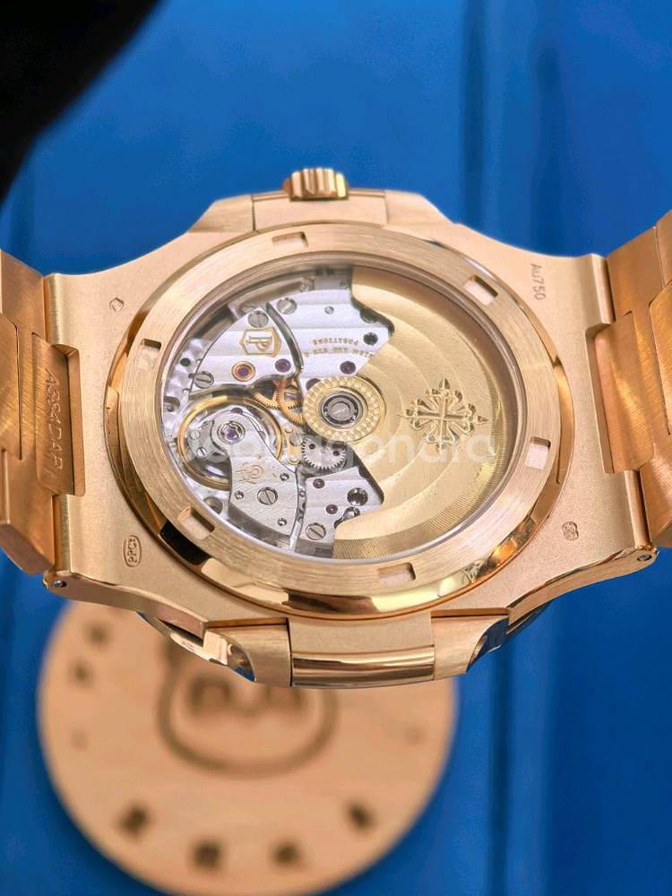 5711 파텍필립18k cnc 팝니다--6