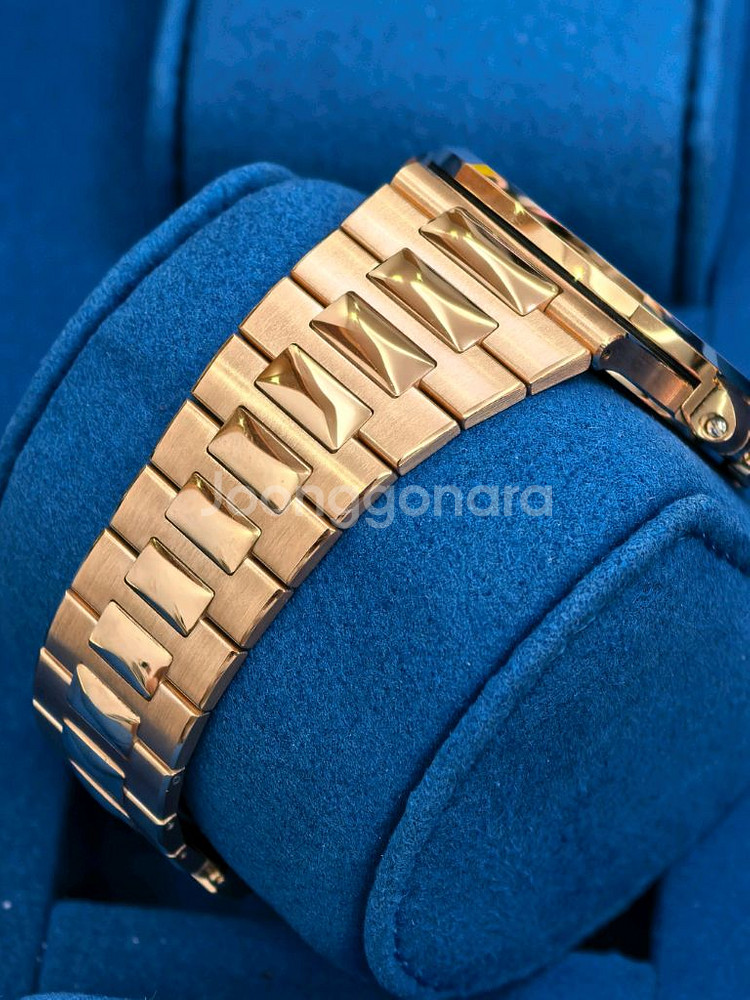 5711 파텍필립18k cnc 팝니다--3