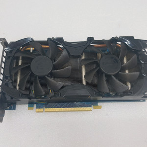 이엠텍 그래픽카드 GTX 660 입니다