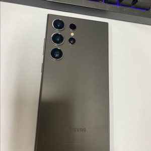 SK 갤럭시S24울트라 블랙 SS급 512G 무잔상
