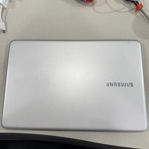 삼성 8세대 i7 노트북 NT901X5T 팝니다.
