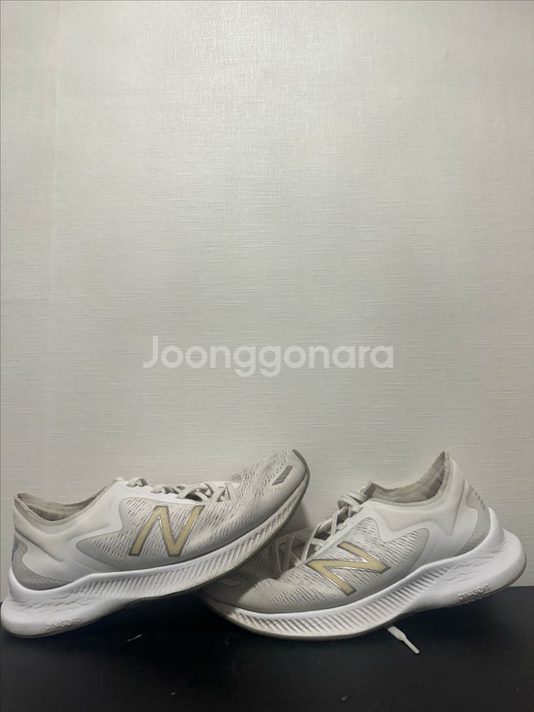 뉴발란스 신발--0