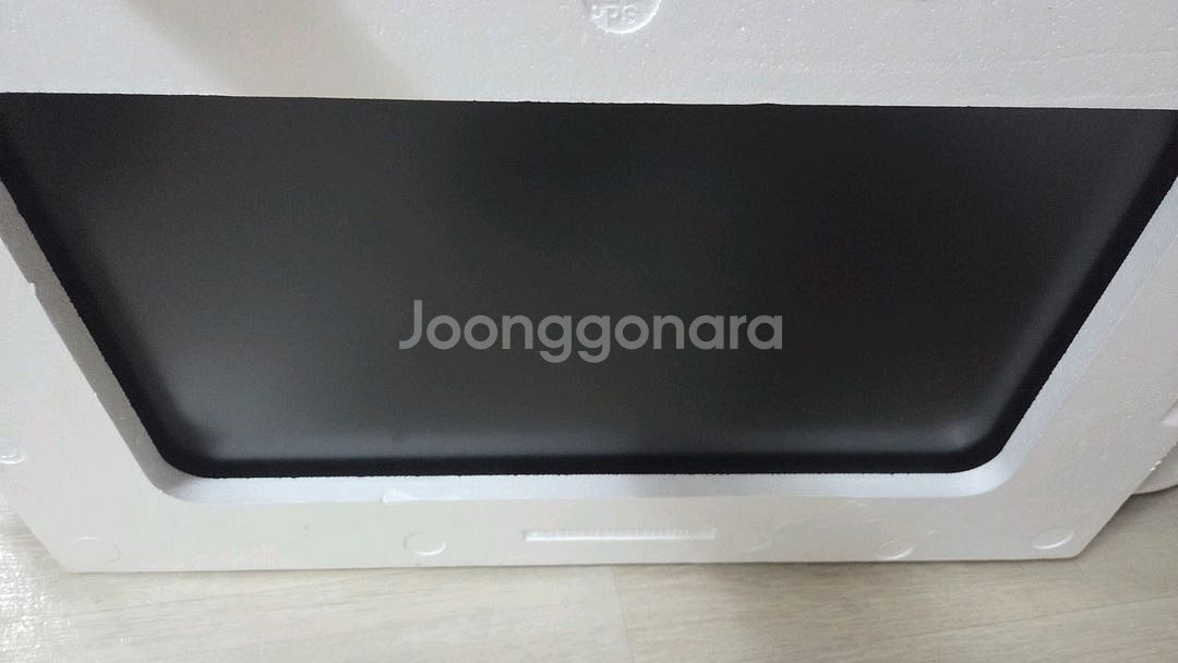한성 32인치 모니터 팝니다--3
