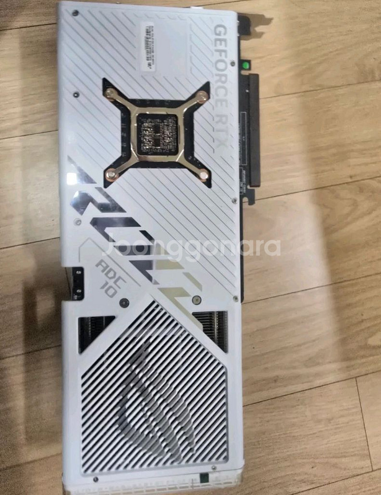 ASUS ROG Strix RTX 4080 그래픽카드--2
