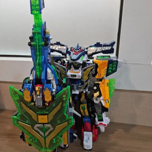 미니특공대 브이레인저스 로봇 셋트 팝니다