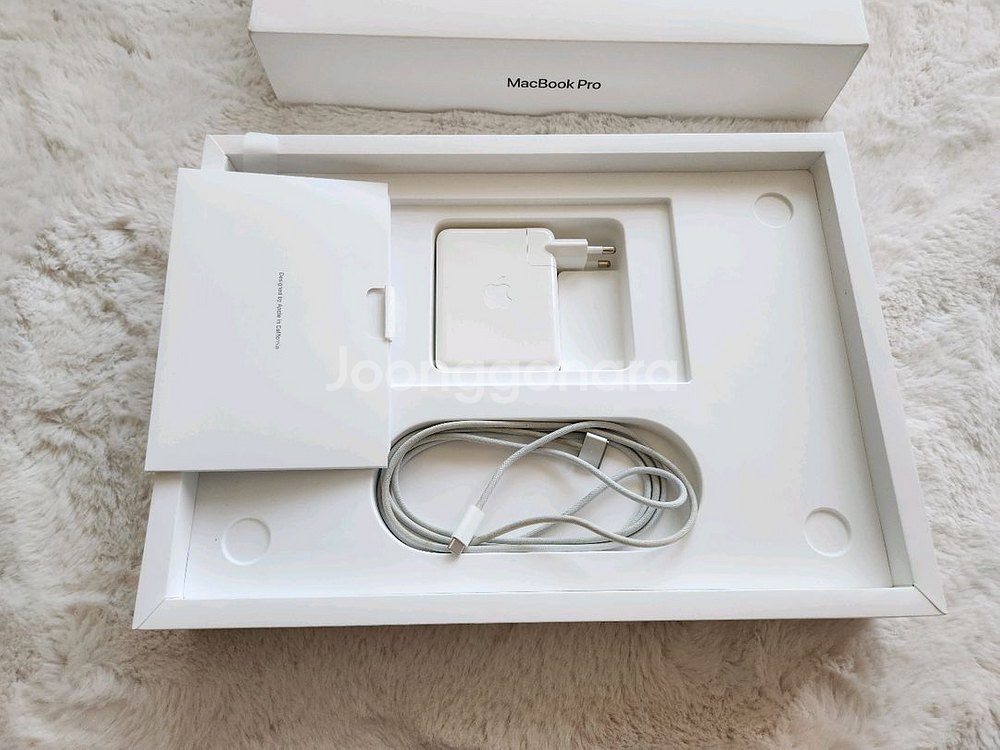 맥북 프로 16 M1 Pro 32GB--16