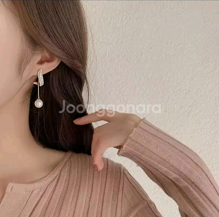 [새상품] 큐빅장식 2way 진주 드롭 귀걸이 #서지--4