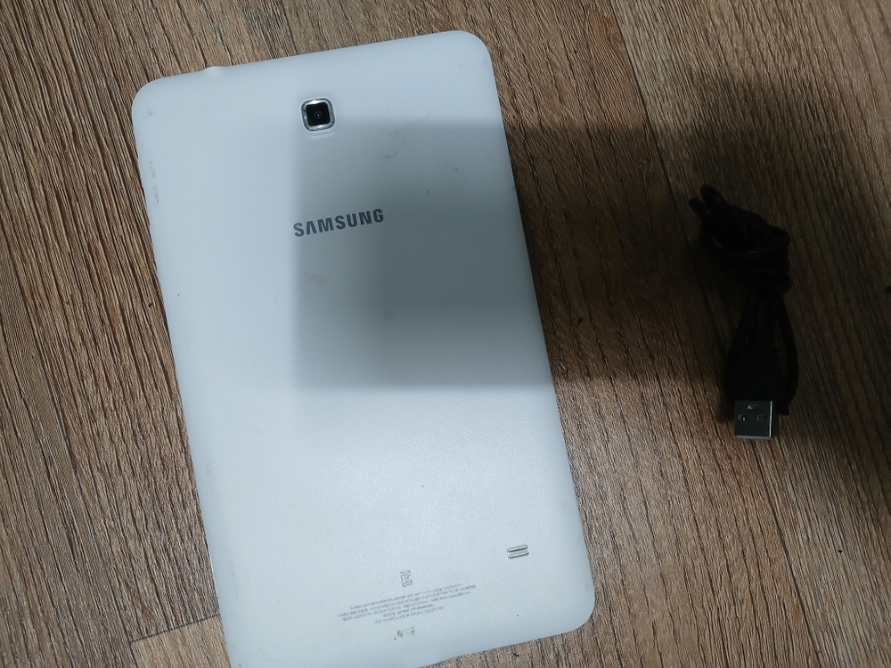 삼성 갤럭시 탭4 8.0 (16GB) SM-T330 이미지