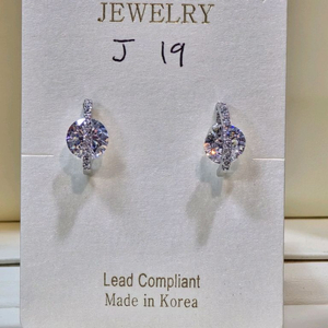 스와로브스키 크리스탈 셋팅 귀걸이