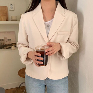 오센스 아이보리 자켓