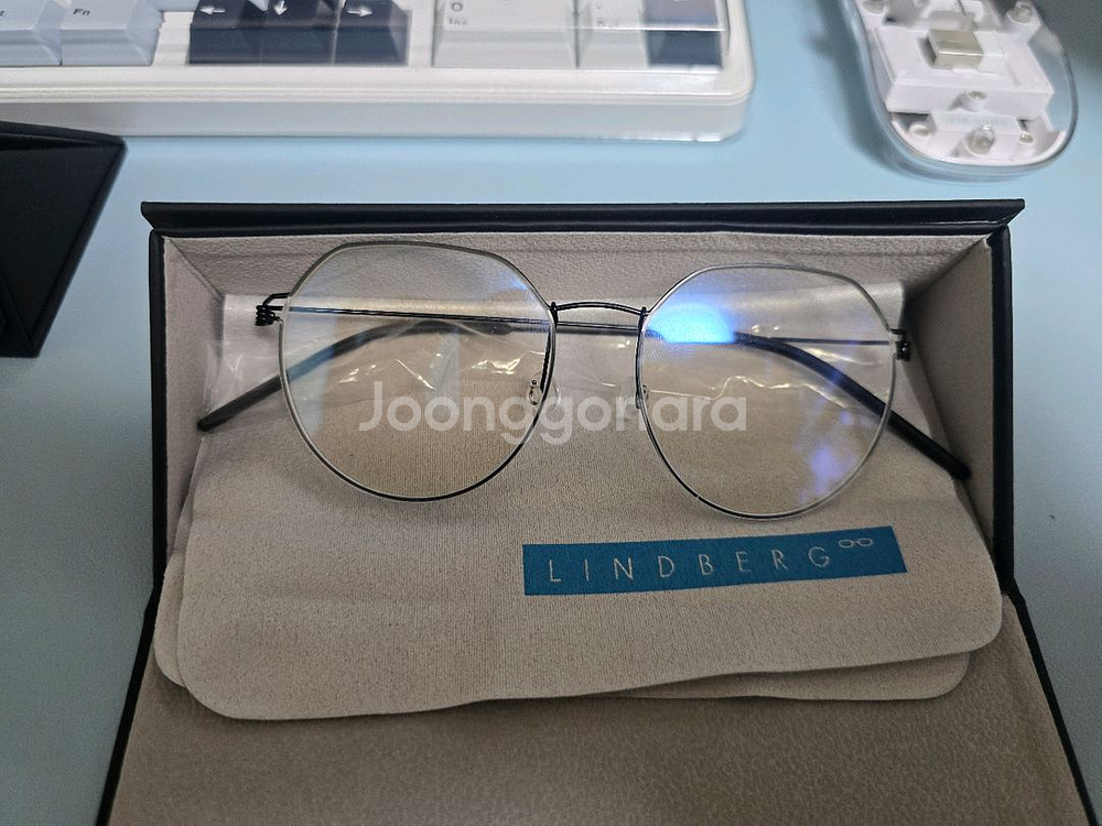 [새상품] 티타늄 안경테 l 블랙 (초경량 4g)--1