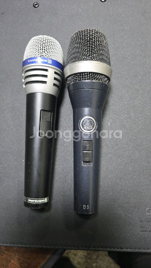 AKG 및 인터엠 마이크--1