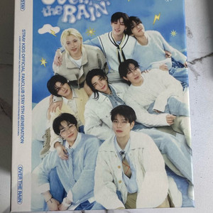 스트레이키즈 스테이 5기 멤버쉽 키트 판매합니다.