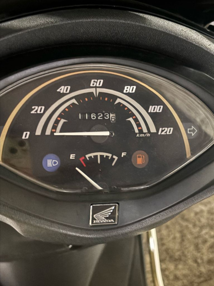 혼다 FUMA 125 오토바이 이미지