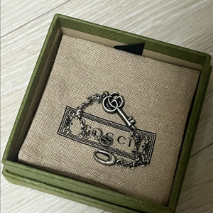 구찌 더블 G키 팔찌