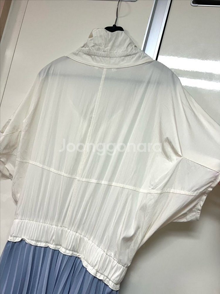 제평 엔샵 바스락 셔링넥 플리츠 배색 롱 원피스 타임--8