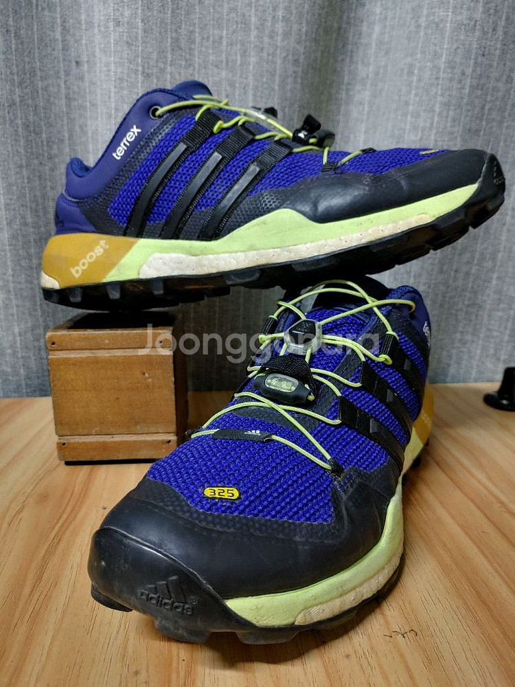 아디다스 테렉스 트레킹화(US9추천270)--1