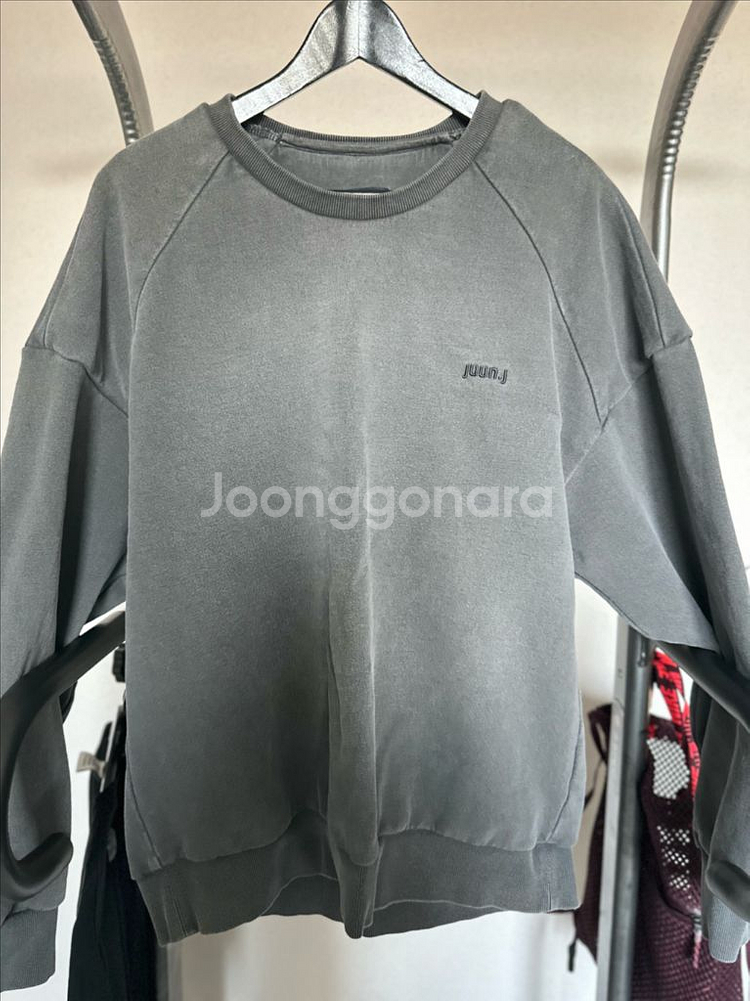 준지 22FW 레터링 스웻셔츠 XS 사이즈 판매합니다--0