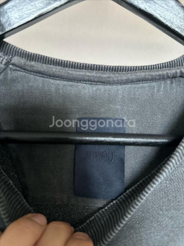 준지 22FW 레터링 스웻셔츠 XS 사이즈 판매합니다--2
