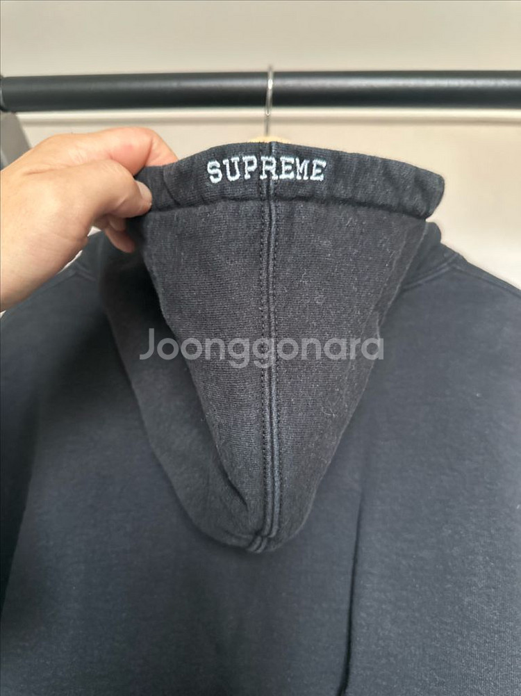 정품 20FW 슈프림 X 안티히어로 콜라보 후드 판매--7