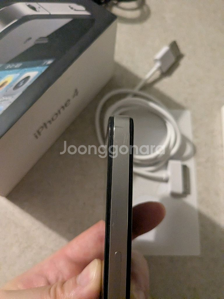 아이폰4 블랙(16GB) + Gear4 독 스피커--4