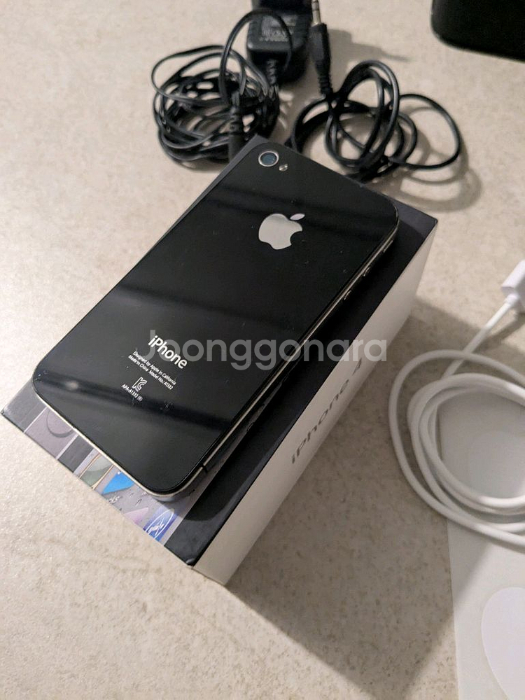 아이폰4 블랙(16GB) + Gear4 독 스피커--2