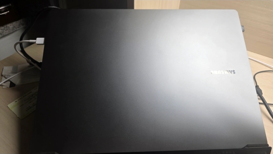 갤럭시 북5프로 258v 32GB