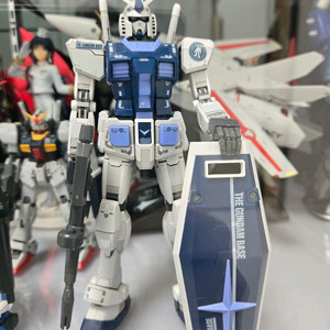 1/100 건프라 조립품