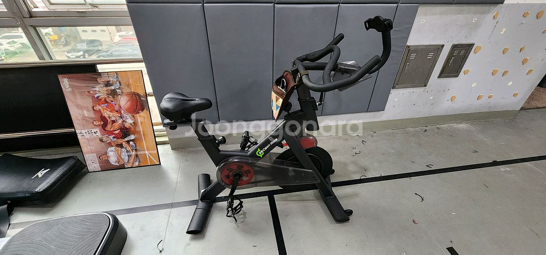 암웨이 실내자전거 30만원에 판매합니다.--1