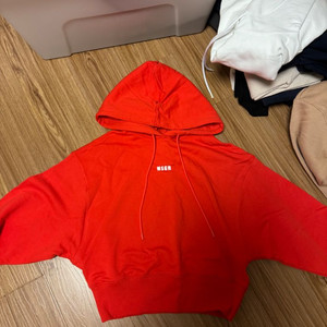 msgm 레드 크롭 맨투맨 s