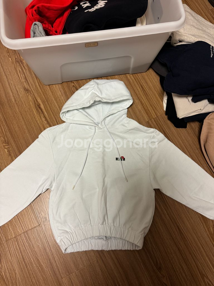 msgm 화이트 크롭 후드티s--0