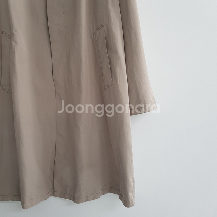 알마니 베이지 싱글코트--2
