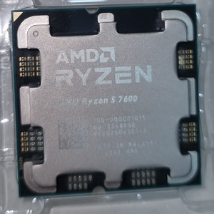 라이젠7600CPU(팔라딘400 쿨러 필요하심 드림)