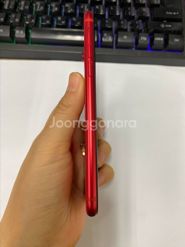 아이폰SE2 레드 128GB 무잔상--4
