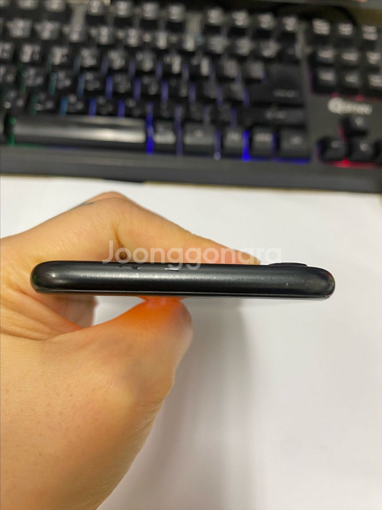 아이폰7 매트블랙 액정SS급 128GB 배터리100%--3