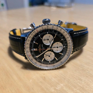 브라이틀링 내비타이머 43mm
