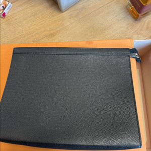 루이비통 포쉐트 보야주 타이가MM