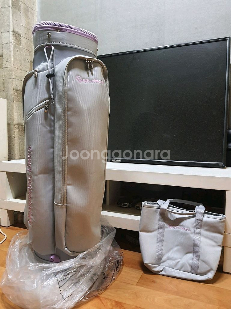 [새상품] 메르세데스 벤츠 테일러메이드 골프백--2