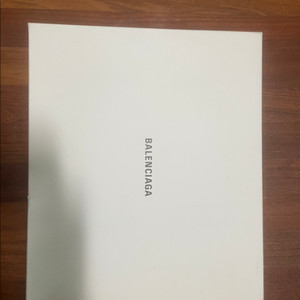 발렌시아가 트리플s 팝니다