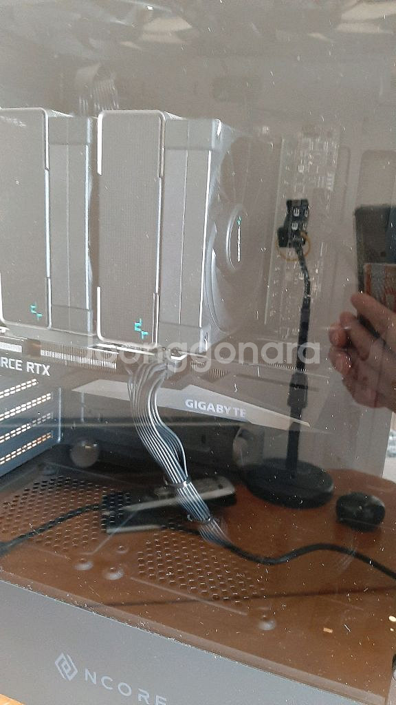 i7-12700f RTX3060TI 게이밍컴퓨터 팝니다--2
