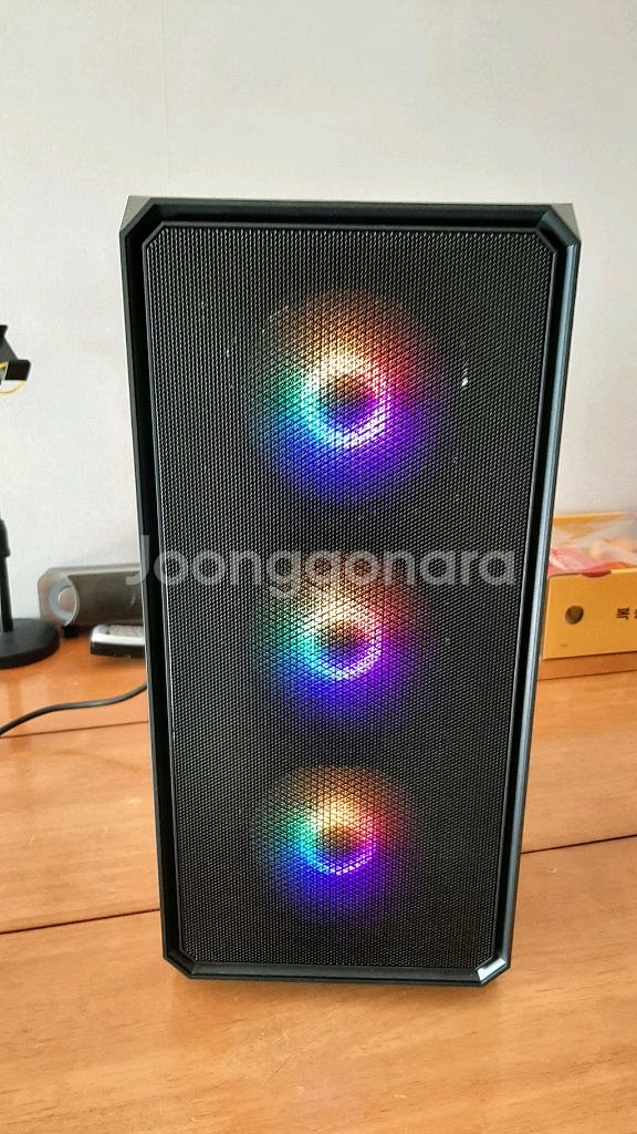 i7-12700f RTX3060TI 게이밍컴퓨터 팝니다--1